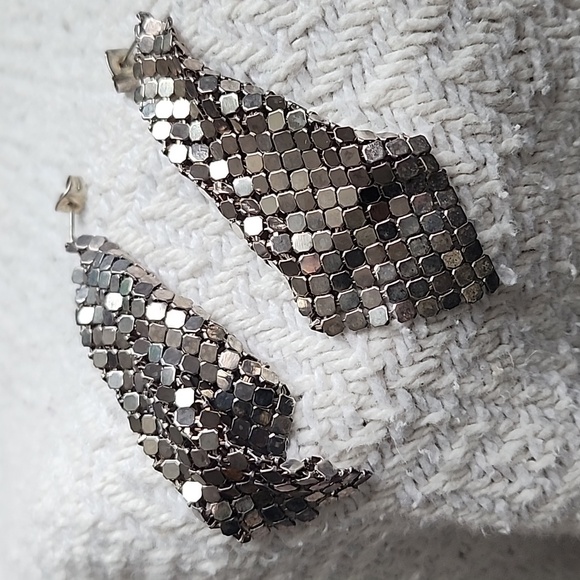 Jewelry - Vintage Chainmail Earrings